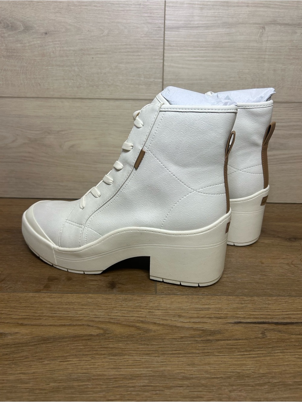 Dr. Scholl's Time Off Up Platform Booties, White, Women's 8 - Picture 3 of 5
